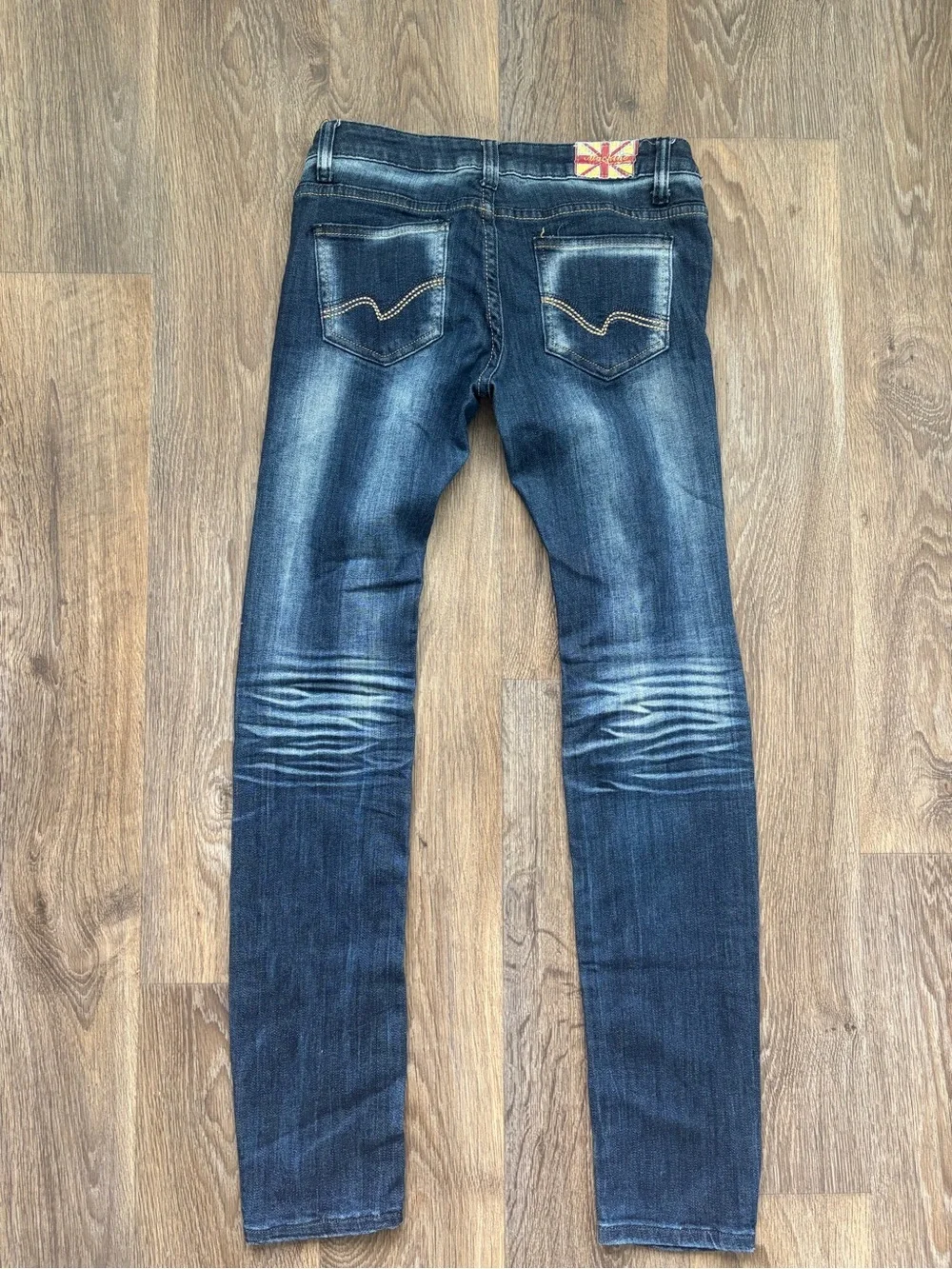 Machine Y2K Low Rise Distressed Skinny Jeans Women’s Size 9 Dark Wash Stretch